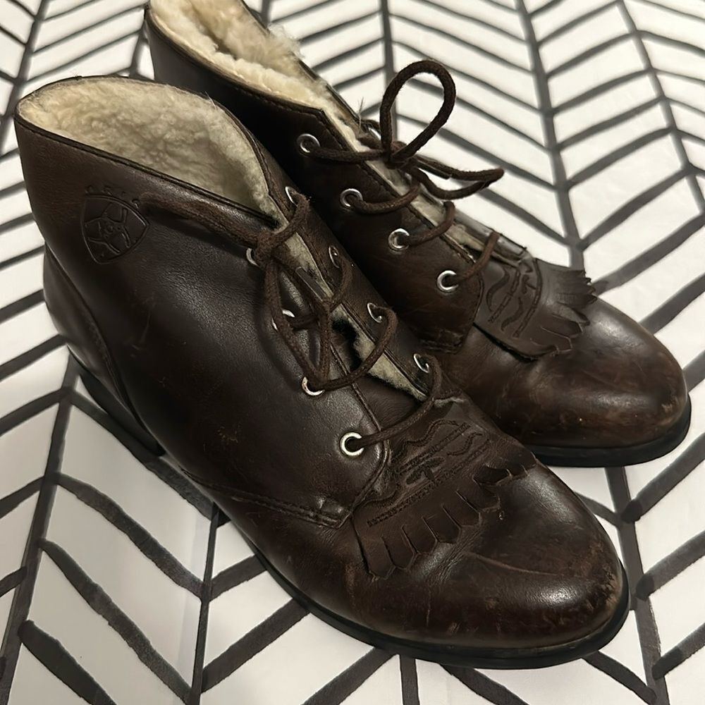Ariat Size 6 Short Lace Up Fabric Lined Bootie with Fringe Detailing